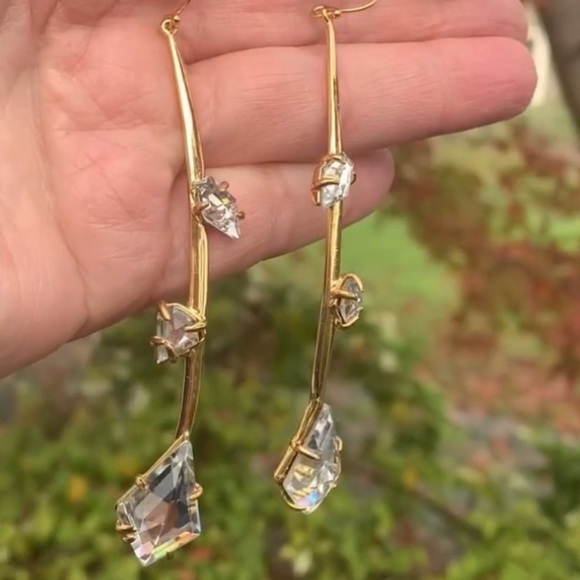 ALEXIS BITTAR • Miss Havisham Gold Flower Bud Crystal Earrings - Picture 8 of 9